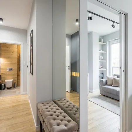 Golden - Luxury Building, Rooftop Terrace, Sienna * Warszawa