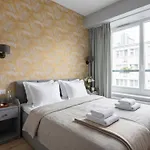 Golden - Luxury Building, Rooftop Terrace, Sienna