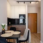 Golden - Luxury Building, Rooftop Terrace, Sienna