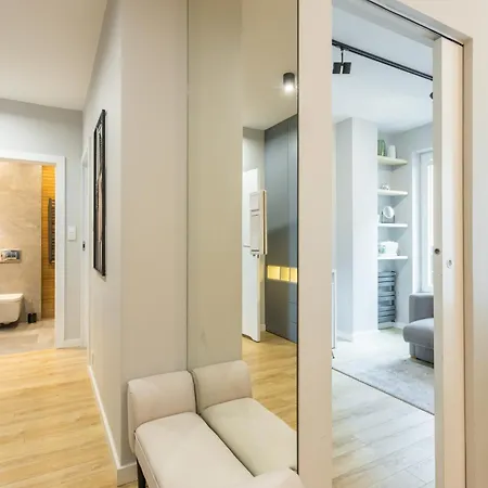 Golden - Luxury Building, Rooftop Terrace, Sienna Apartamento Varsóvia