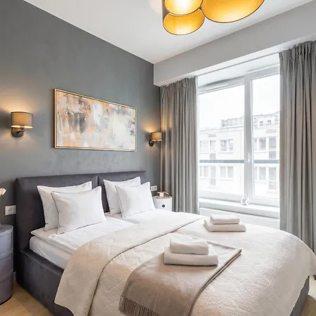 Apartamento Golden - Luxury Building, Rooftop Terrace, Sienna