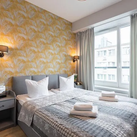 Golden - Luxury Building, Rooftop Terrace, Sienna Appartement