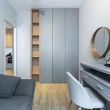 Golden - Luxury Building, Rooftop Terrace, Sienna Appartement Varsovie