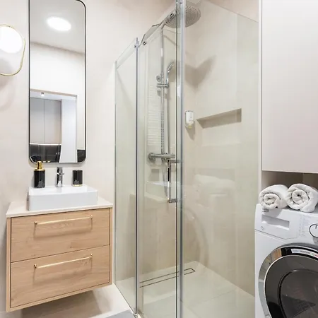 Appartement Golden - Luxury Building, Rooftop Terrace, Sienna