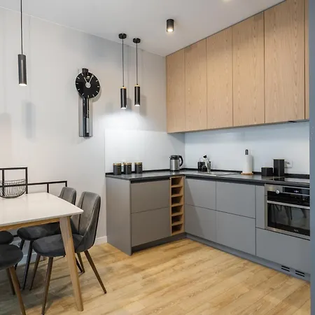 Golden - Luxury Building, Rooftop Terrace, Sienna Appartement Varsovie